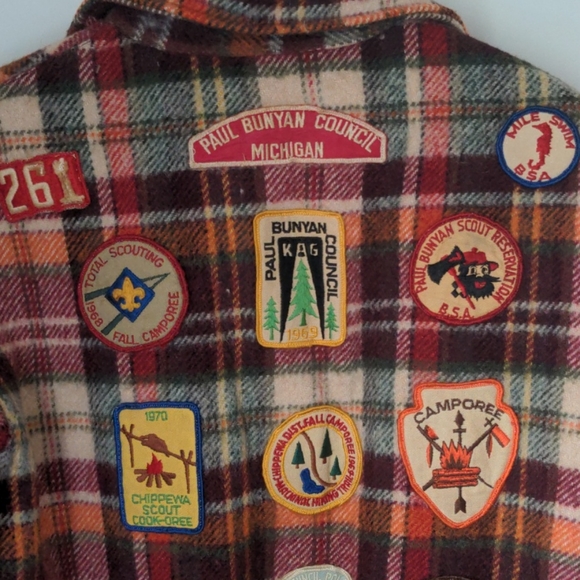 JCPenney Towncraft L Vintage Disney Boyscouts Hiking Etc Patches Hipster Shacket - Picture 7 of 13